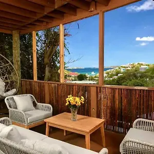 Amazing Water View And Sunsets Apartment